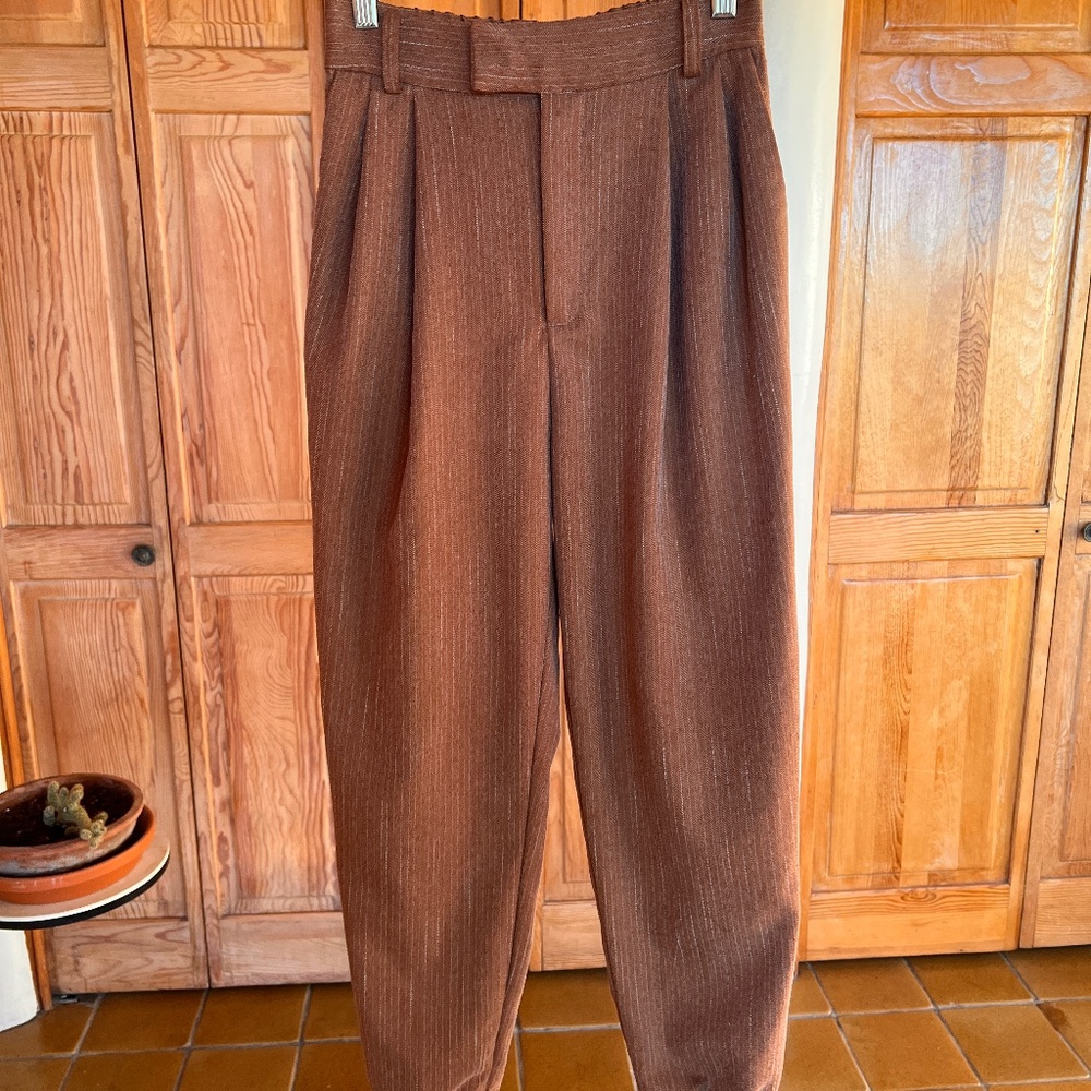 BB Dakota by Steve Madden - Camel Brown Pinstriped Trousers - Size 0